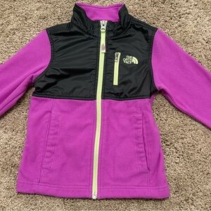 The North Face Girls XXS (5) Zip Up Fleece Jacket